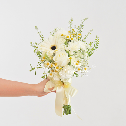 Nora Bridesmaid Bouquet| Flower Bouquet For Wedding & ROM