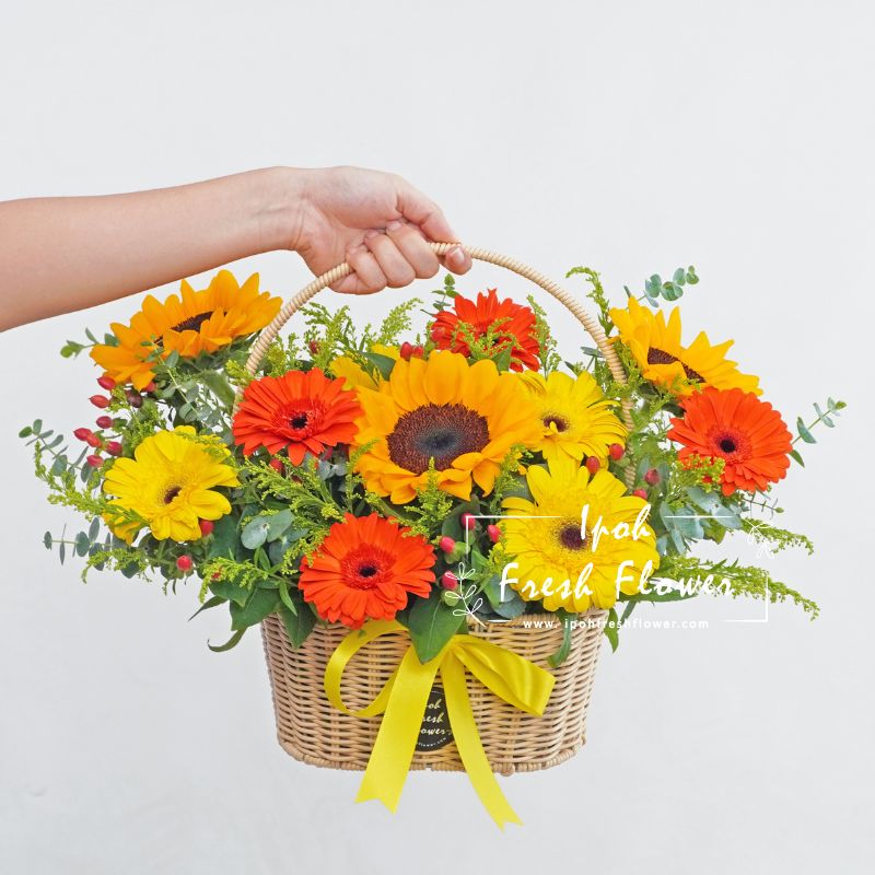 Passionate| Fresh Flower Basket