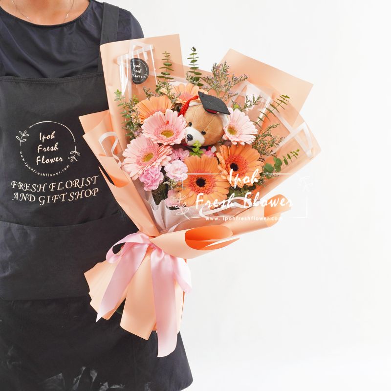 Pastel Grad| Graduation Bouquet| Graduation Gift Delivery Ipoh
