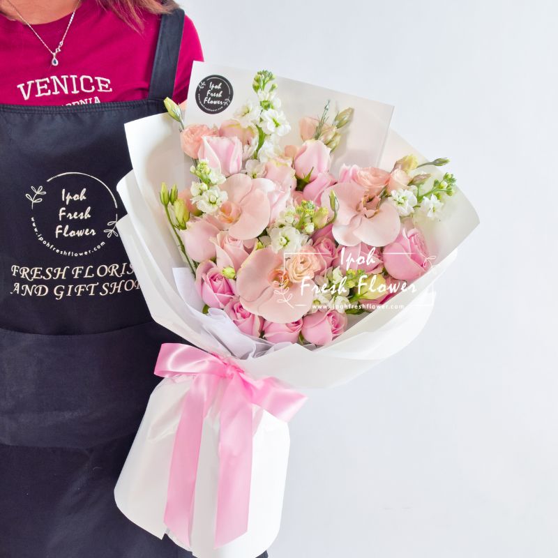 Pink Desire| Fresh Flower Bouquet| Same Day Delivery Ipoh Taiping
