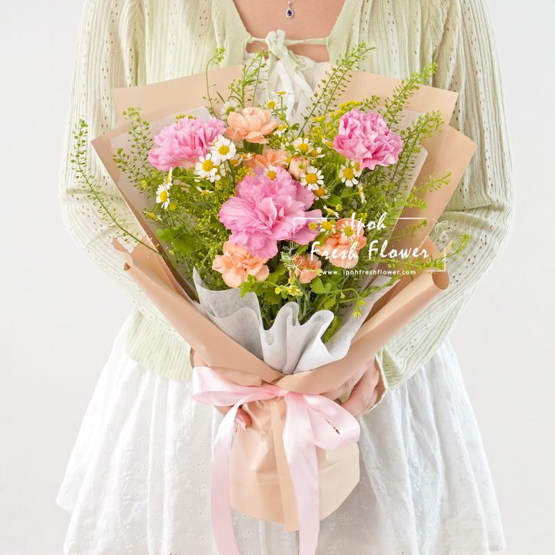 Queenie| Mother's Day Gift Delivery