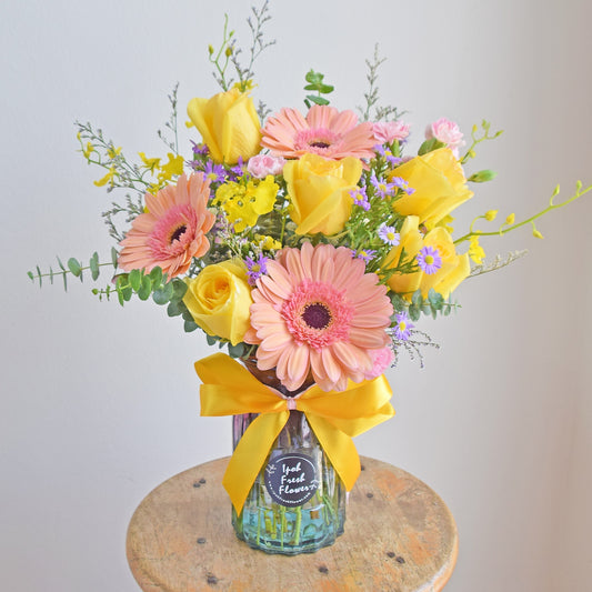Raphael| Fresh Flower Vase Arrangement| Same Day Delivery