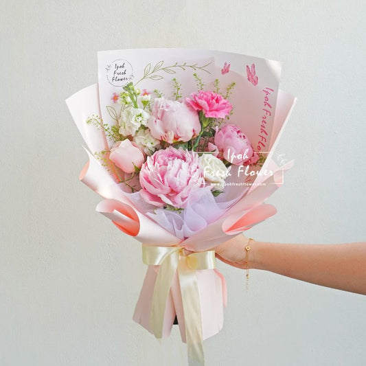 Reika Bouquet |Premium Bouquet| Ipohfreshflower.com