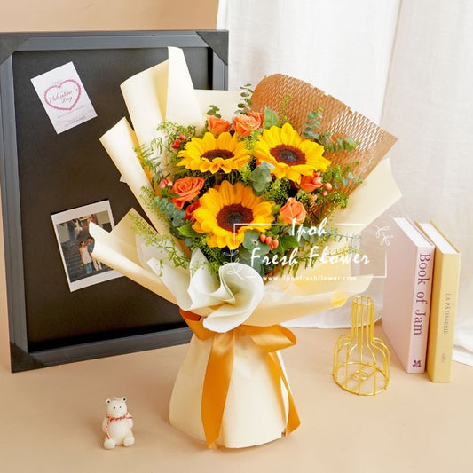 Selene| Fresh Flower Bouquet