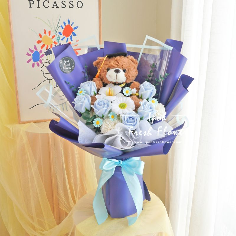 Smart Grad Soap Flowers| Graduation Bouquet| Graduation Gift Delivery