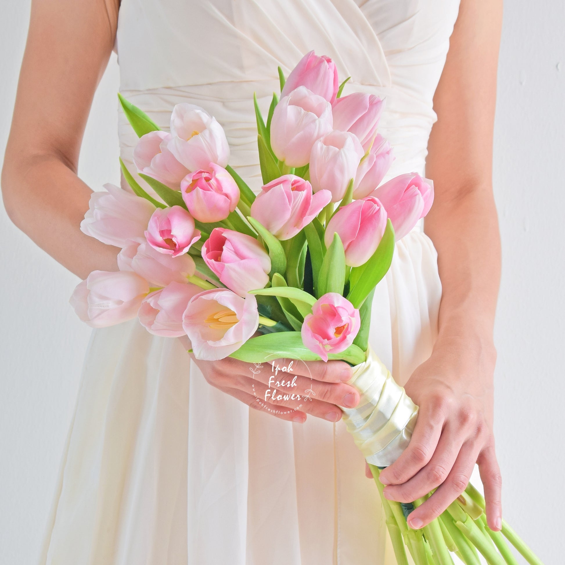 Tulip Bridal Bouquet| Flower Bouquet For Wedding & ROM