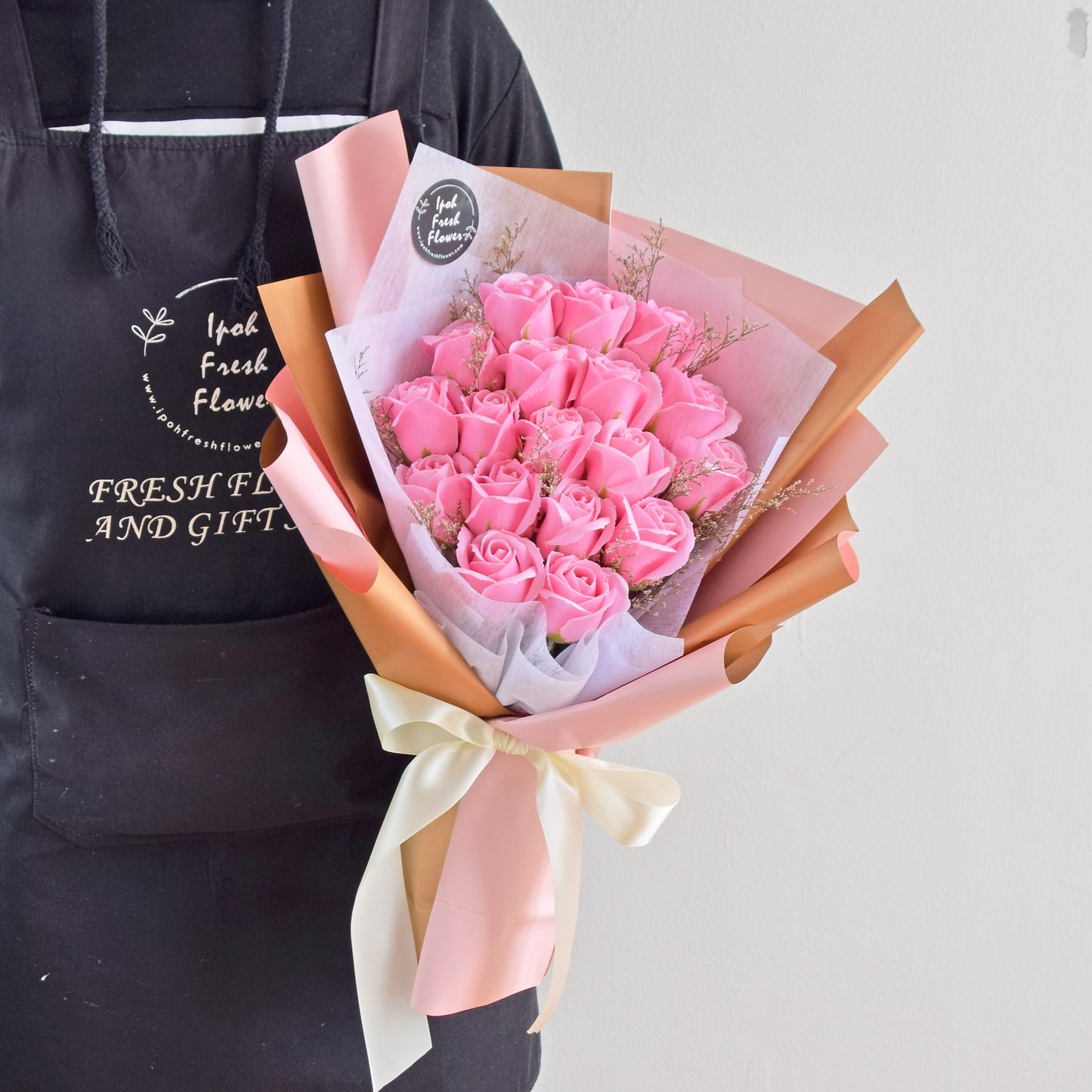 Vinnie| Pink Roses Soap Flower Bouquet |Same Day Delivery
