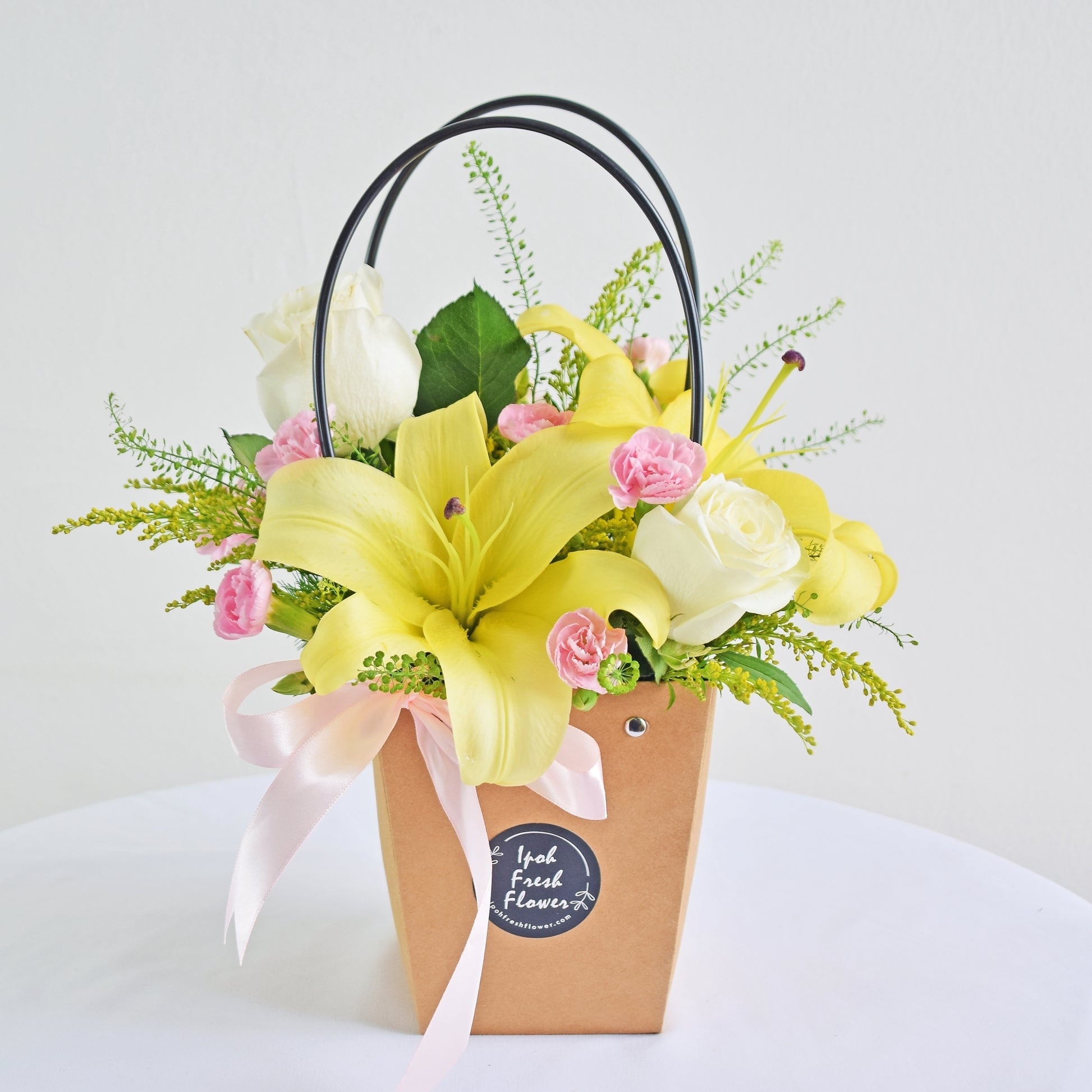 Yaro| Fresh Flower Basket