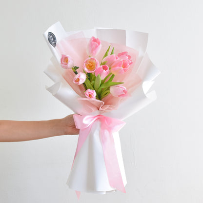 Yonina Pink Tulip Bouquet| Fresh Flower Bouquet Delivery