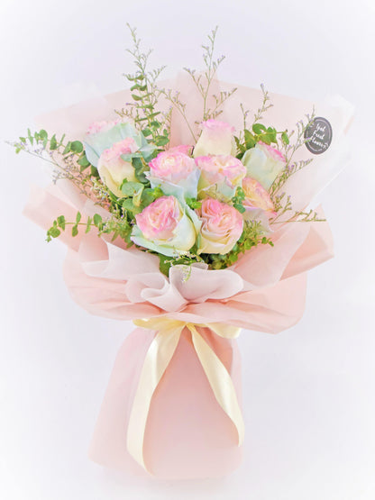 Aurora Rose Bouquet| Premium Fresh Flower Bouquet