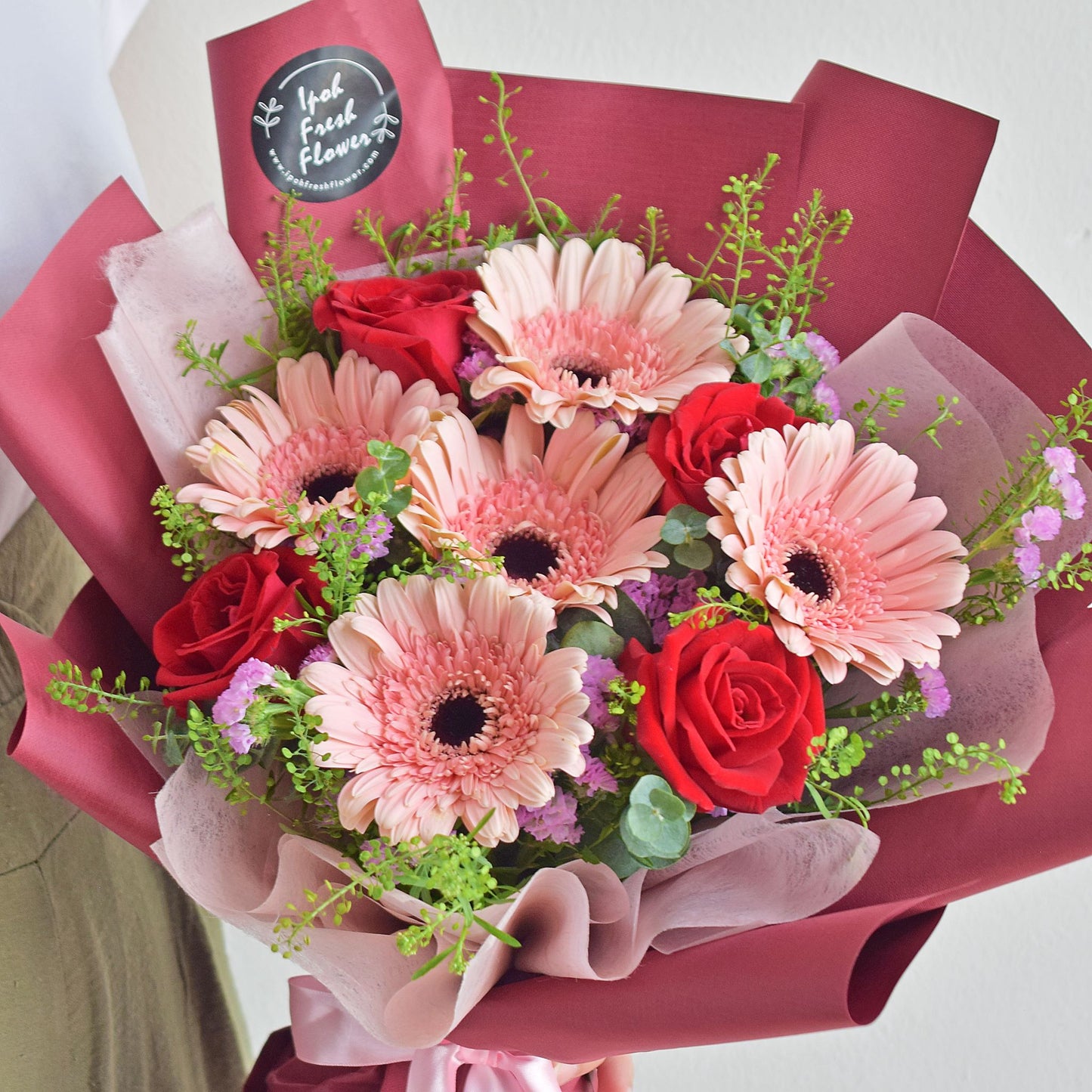 Blush Beauty| Daisy Fresh Flower Bouquet