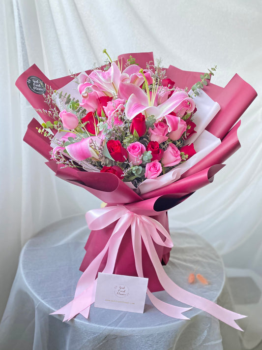Clarissa| Lilies & Roses Fresh Flower Bouquet