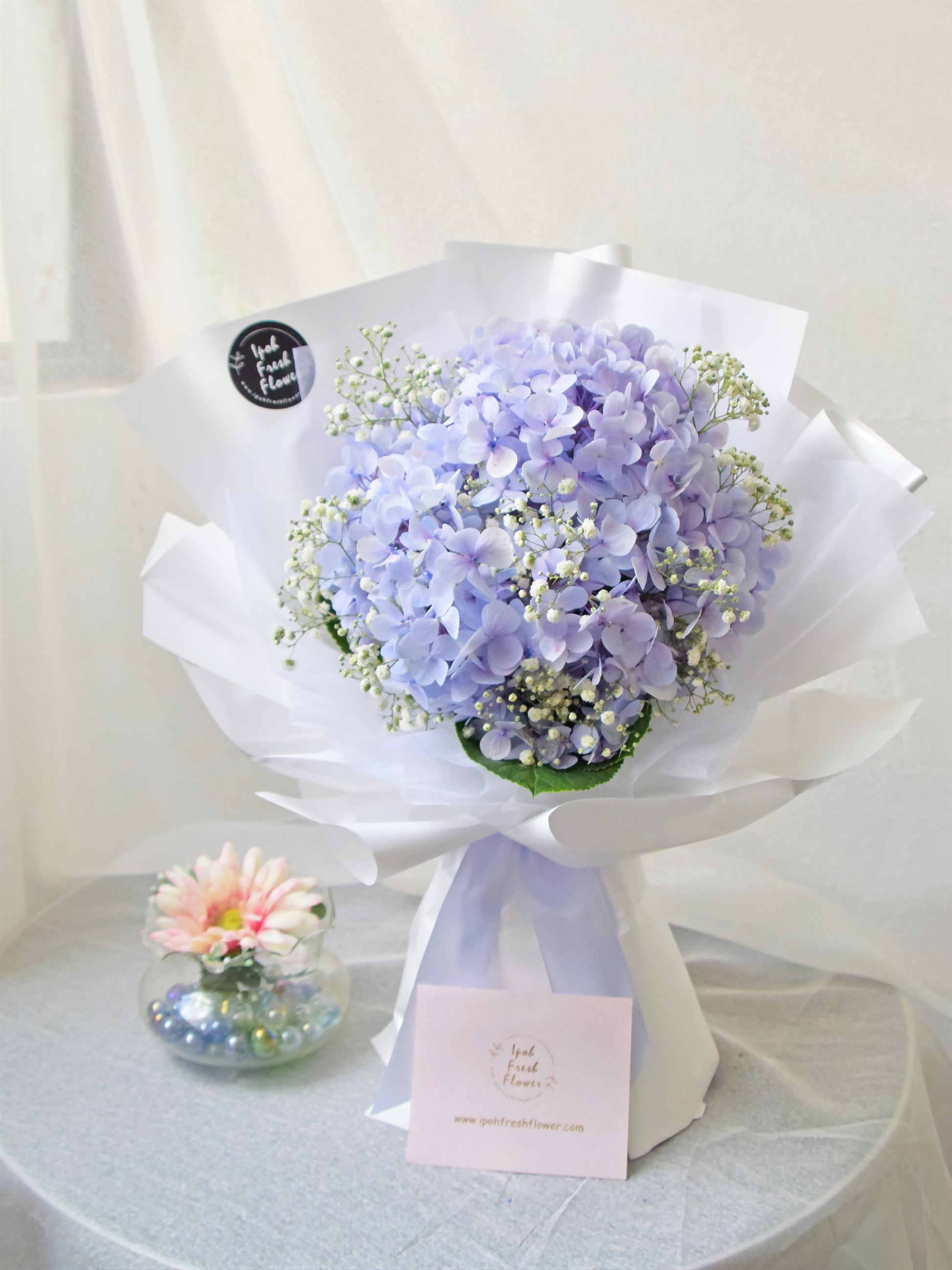 Dreamy| Hydrangea Flower Bouquet
