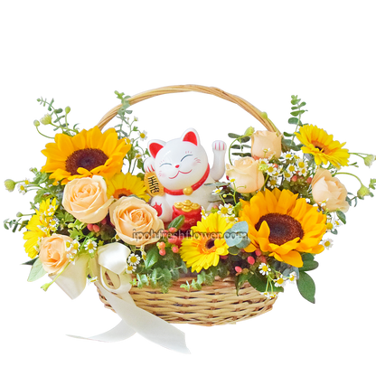 Golden Fortune Lucky Cat Opening Flower Arrangement