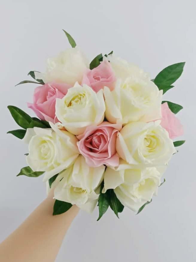 Personalise bridal bouquet|ipohfreshflower.com