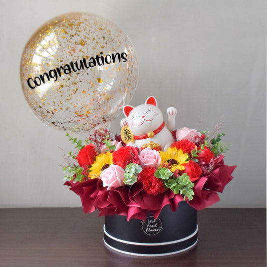 Maneki Neko Fortune Lucky Cat Opening Flowers Arrangement