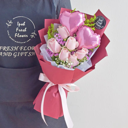 Mellow Love| Roses Bouquet with Balloon| Fresh Flower Delivery