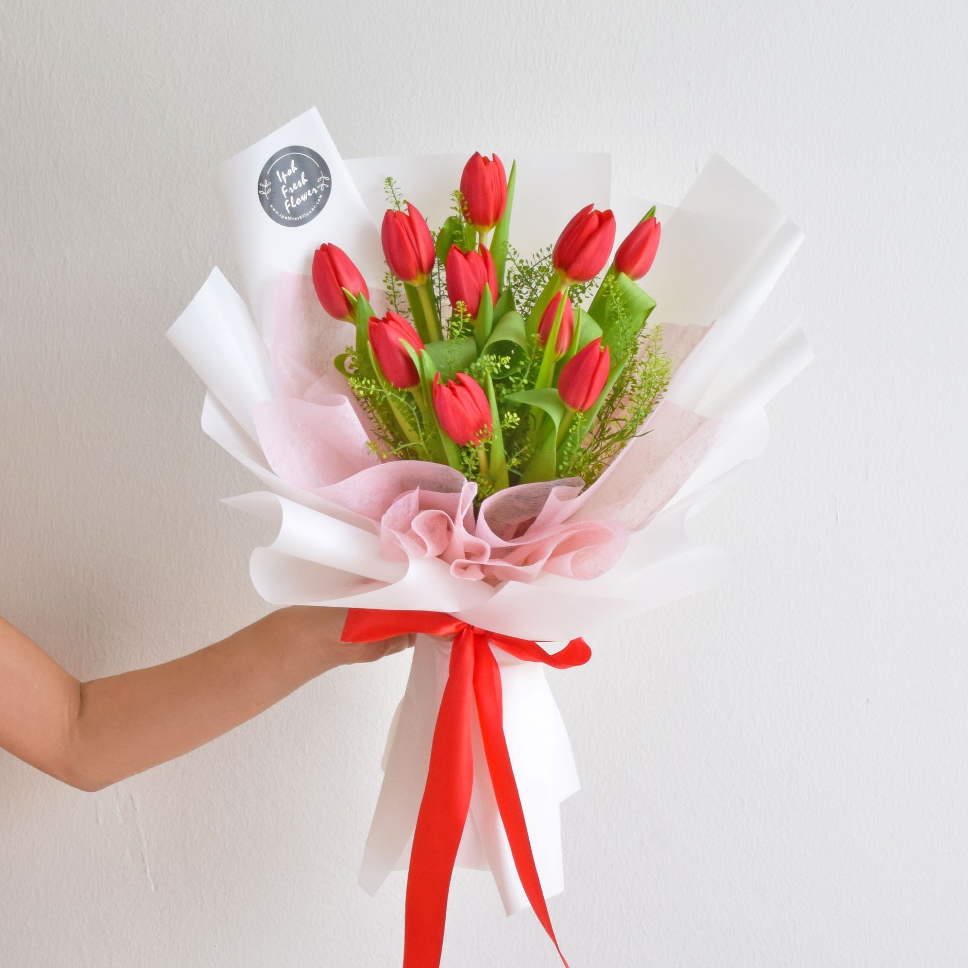 Miaka Red Tulip Bouquet| Fresh Flower Bouquet Delivery