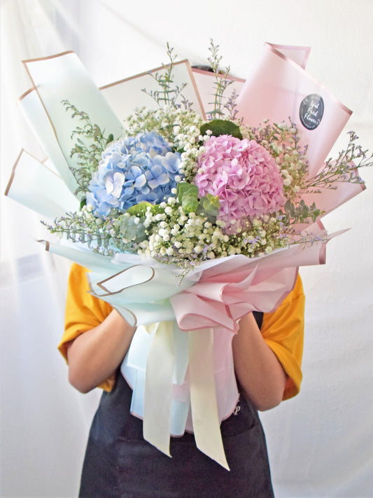 Morgan| Hydrangea Flower Bouquet