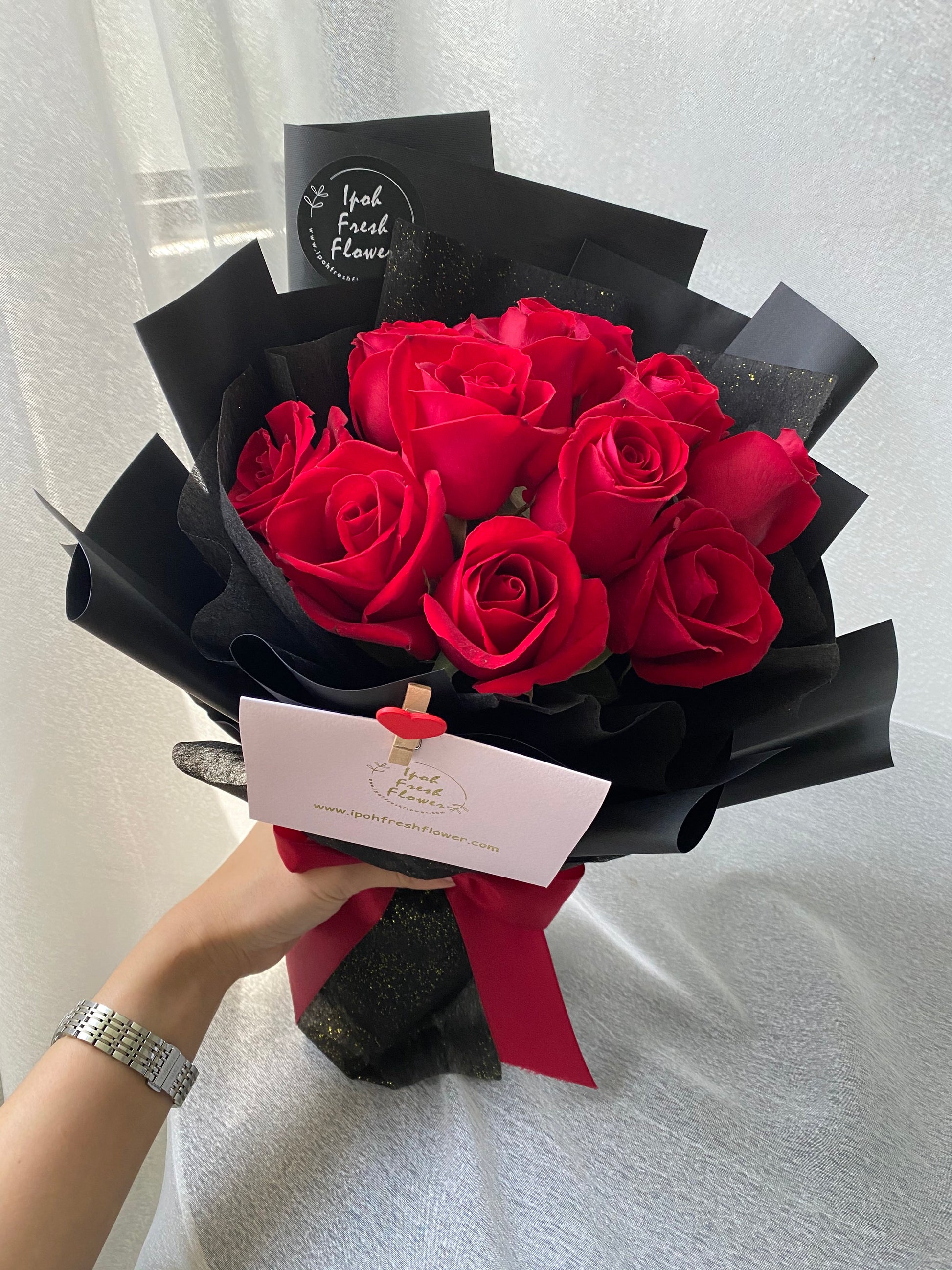 Pure Joy| Roses Bouquet| Fresh Flower Delivery