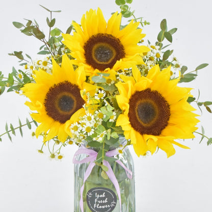 Sunkiss| Sunflowers Fresh Flowers Vase Arrangement| Same Day Delivery