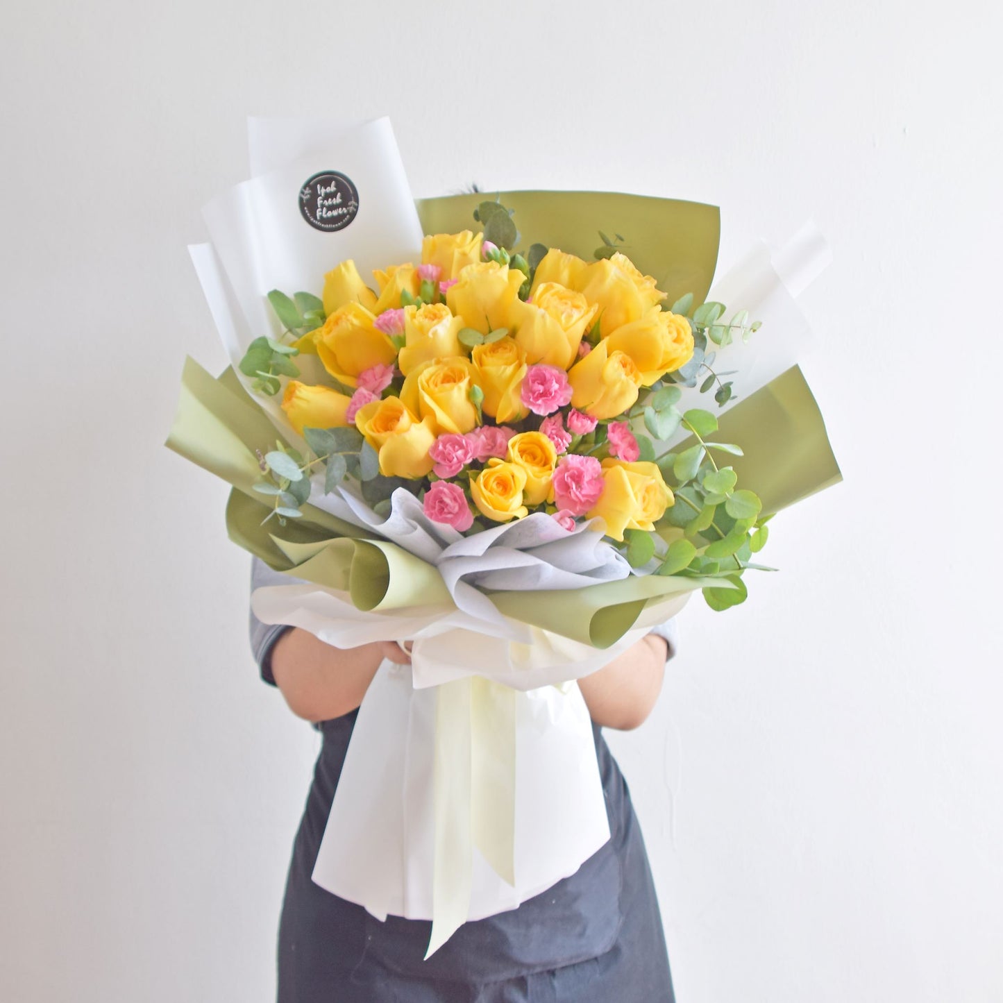 Sunshine Yellow Roses Bouquet| Fresh Flower Delivery