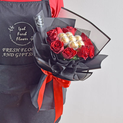 Sweet Delight| Chocolate Rose Bouquet Delivery